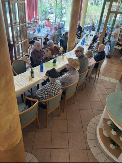  Taufkirchner Seniorenbeirat zu Gast in unserem Café – Bild 4